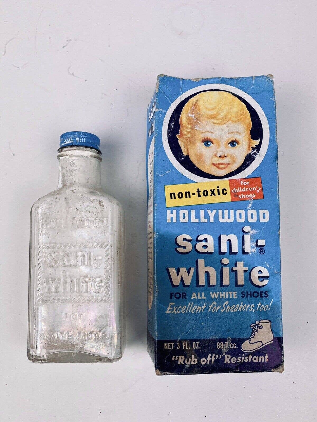 Vintage Hollywood Sani White Shoe Polish Nurses Box Ad heeft