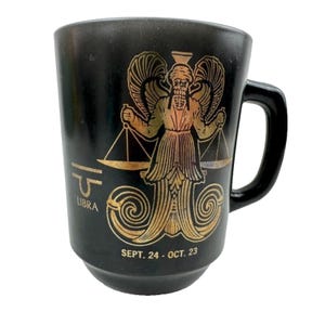 RARE Vintage Zodiac Libra Mug Black/Gold Anchor Hocking Fire King D Handle 8oz