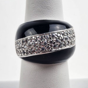 Sterling Silver .925 CZ & Black Onyx Ladies Chunky Ring Size 6 Excellent Cond