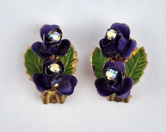 Vintage Gold Tone Enamel Purple Flower Rhinestone Earrings Austria lilac