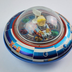 Vintage TM Toys Tin & Plastic Space Ship X-5 UFO Battery Operated Japan works