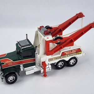 Matchbox SuperKings Peterbilt Wrecker 1978 Lesney Tow Truck Nice Condition
