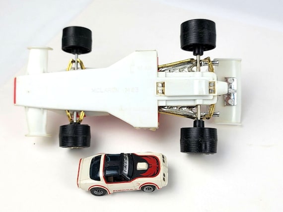 Mclaren M23 Texaco Marlboro Formuła 1 Plastic Toy Car Hong Kong 8