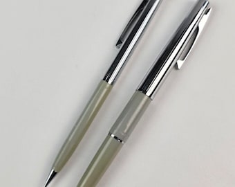 Sheaffer Stylist Fountain Pen And Pencil Set, Medium Nib Gray Color