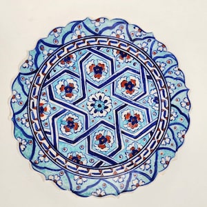 Vintage pintado a mano placa cerámica turca azul floral firmado Armoni Cini 7" Arte