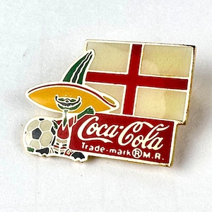 Vintage 1984 Coca-Cola Coke Soda Soccer World Cup England Enamel Lapel / Hat Pin
