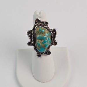Navajo Sterling Silver Large Blue Turquoise Ring Rope Edge Bezel Size 5.5
