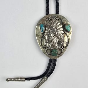 Vintage Nickel Silber Indianer Häuptling Bolokrawatte Türkistöne Spiralspitzen