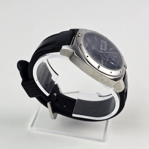 Wenger Swiss Military Watch Men 45mm quartz 79365 Black Rubber Strap Working image 4