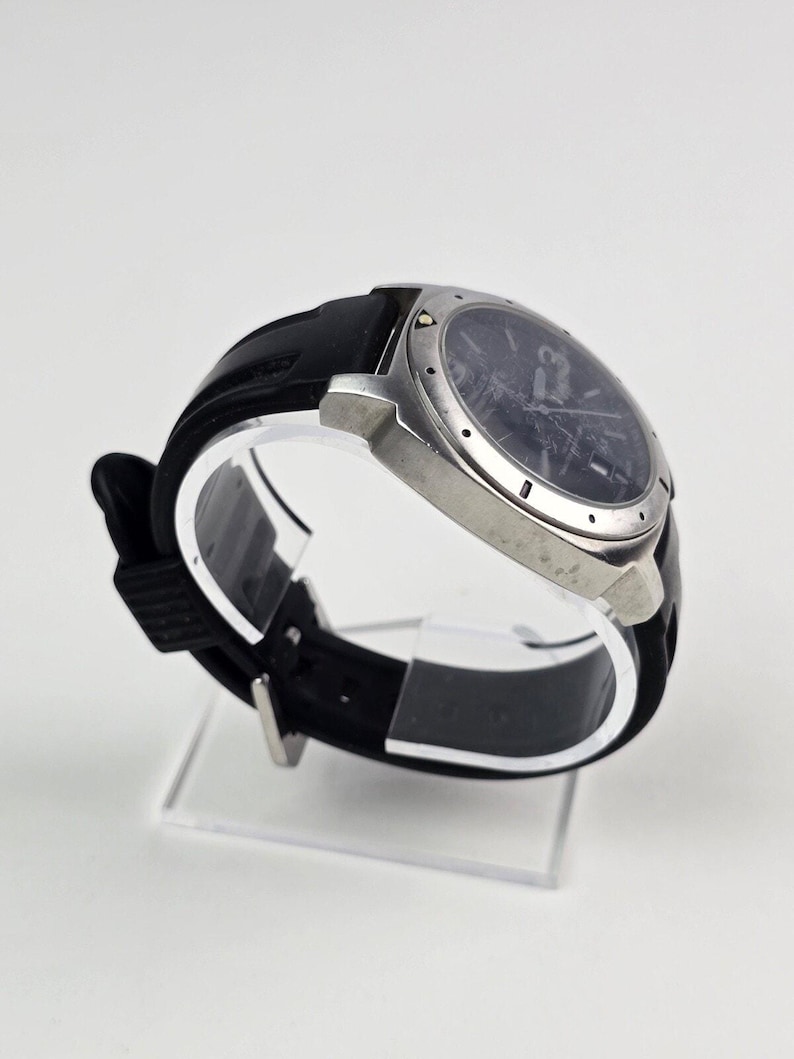 Wenger Swiss Military Watch Men 45mm quartz 79365 Black Rubber Strap Working image 4