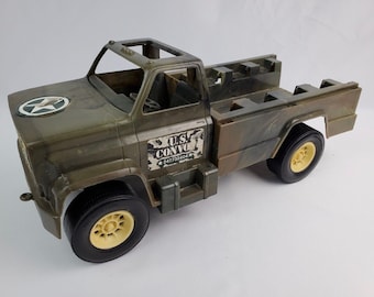 Vintage Processed Plastic U.S. Convoy Army truck 14" long swirled green color