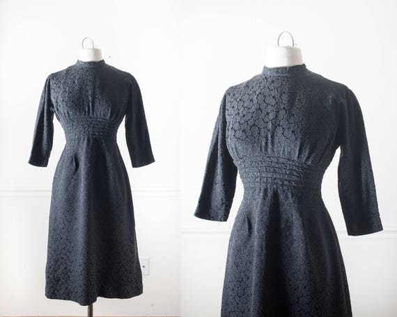 1950s Fit and Flare Black Cocktail Dress, Black Pi