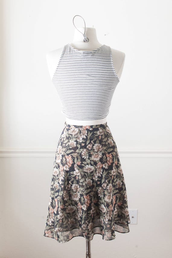 Boho Chic Floral Print Soft Grunge 90s Mini Skirt… - image 10