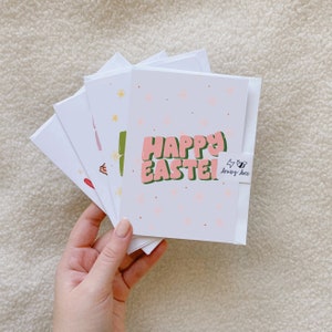 carte de Pâques heureuse // carte blanche // florale // vendredi saint // lundi de Pâques // pâques 2021 // printemps