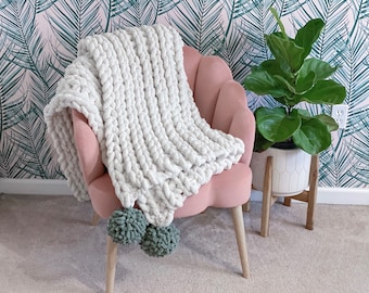 Winter - CROCHET PATTERN - Jumbo Yarn Knit Stitch Blanket -  3 sizes!