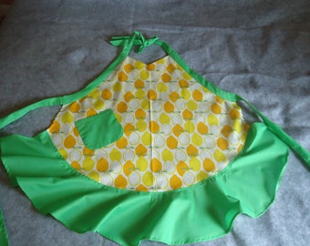 Vintage style shabby chic apron.
