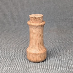 Small bottle with cork made of beautiful Oak wood. Great for keeping intentions, messages, mementos, alchemy & herbs. Perfect romantic gift!