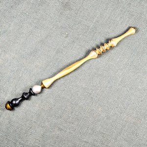 Wood Wand - Great for adults or kids - Magic, fantasy, cosplay, witch, wizard, altar