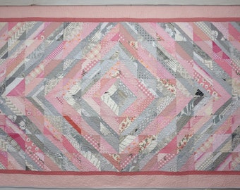 Modern Patchwork Quilt, Romantic Pink and Grey tones Quiltd Bedding, Twin Bed Patchwork Blanket, Handmade Quilted Bed Cover