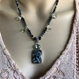 Chrysanthemum Stone Necklace
