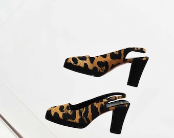 Vintage 1970s Leopard Pumps, Size 7