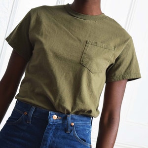 Camiseta vintage con bolsillo