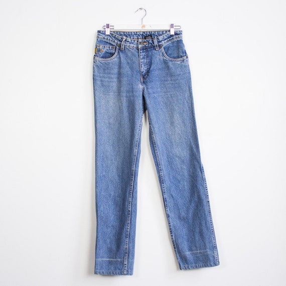 medium rise jeans