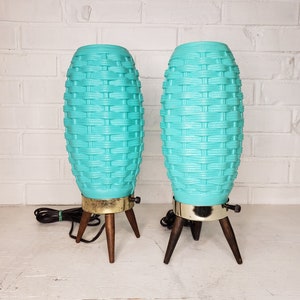 Pair of Vintage Mid Century Basketweave Beehive Teal Lamps - Free Shipping to Lower 48!