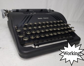 Beautiful Black 1940s Smith-Corona "Silent" Working Typewriter & Case - Art Deco Typewriter! Free Shipping to Lower 48!