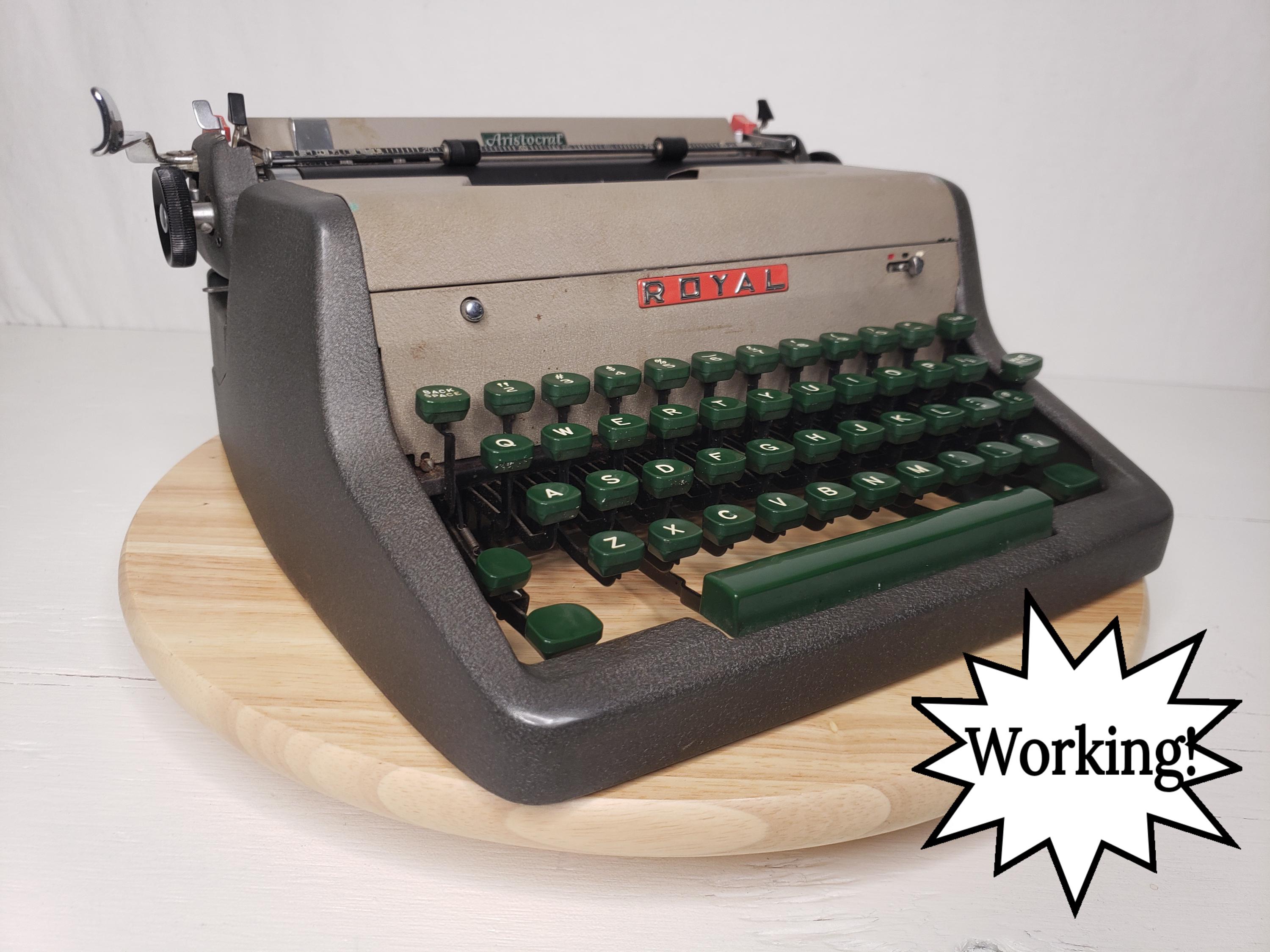 Classic Brown 1958 Royal Aristocrat Typewriter & Case W/manual 