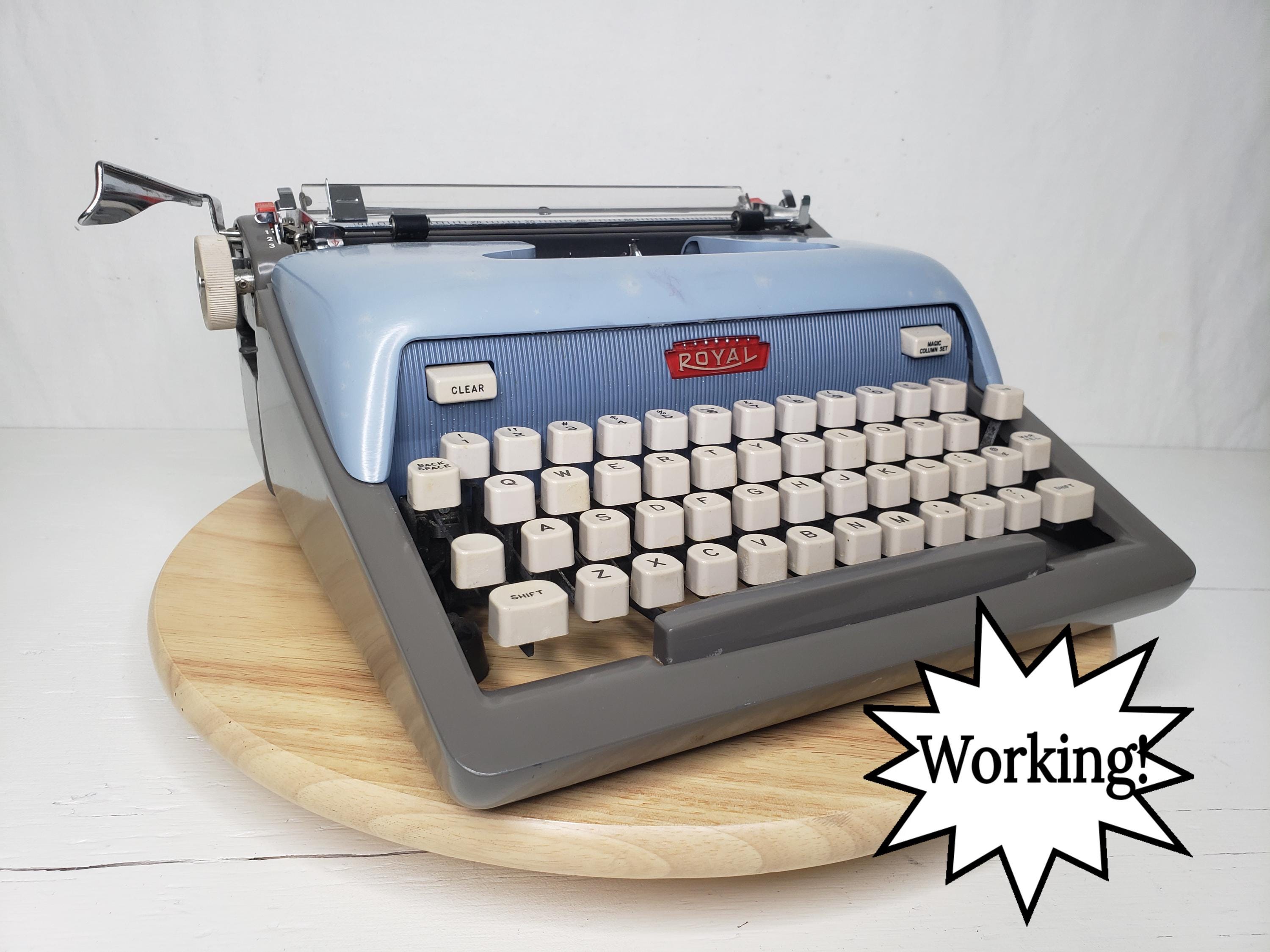 Royal 10 Typewriter - Etsy