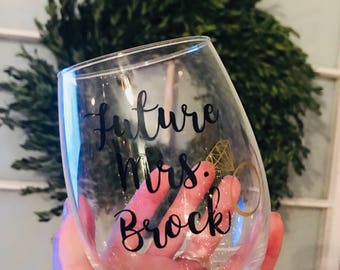 govino wine glasses personalized