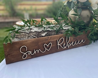 Small Pallet Sign ~ The Perfect Small Accent To Your Home or Event ~ Names With a Heart Sign ~ Wedding Sign ~ Your Custom Text