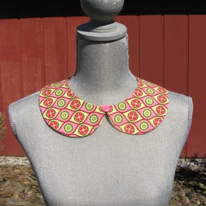 Detachable Peter Pan Collar - Removable Collar - Vintage button