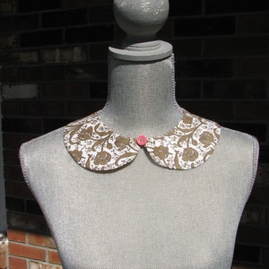 Detachable Peter Pan Collar - Removable Collar - Vintage button