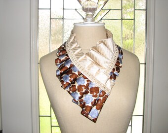 NUEVO - Collar de corbata - Accesorios OOAK - Ladies Ascot- Corbata remodelada - Cuello de seda - Bufanda con volantes