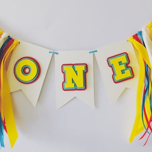 One Highchair Banner, One Bunting, Circus Highchair Bunting, Circus Banner, Carnival Banner, Carnival Bunting, 1st Birthday Banner,