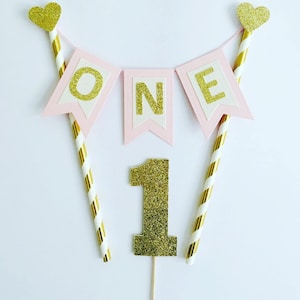 1er cumpleaños pastel Bunting Topper rosa y oro 1er cumpleaños decoración rosa y oro bebé niña es un 1er banner de cumpleaños