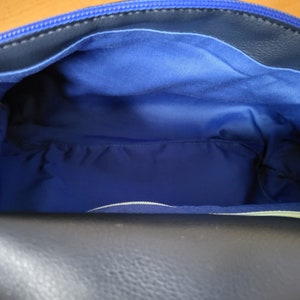 Bum Bag water-repellent image 3