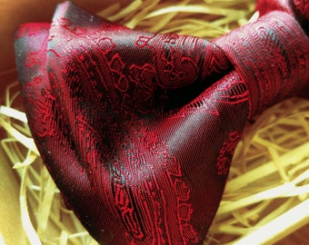 Red Paisley Bow Tie: Shimmery Black & Red, Adjustable Strap