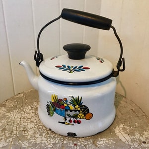 Vintage Georges Briard Tea Pot Enameled Teapot & Lid Vintage Enamelware MCM Mid Century Modern Cookware Swedish Danish Modern Kitchen Decor