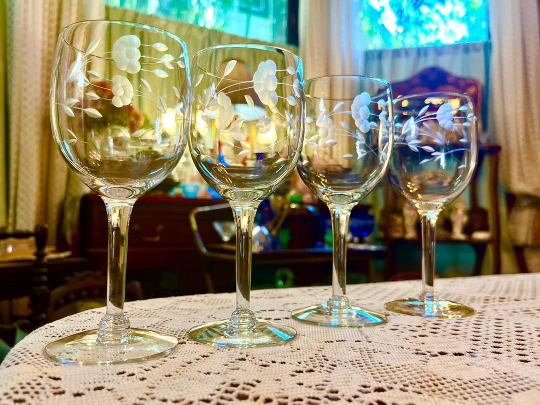 Vintage SET of 4 Princess House HERITAGE WINE Glass Elegant Pretty ...