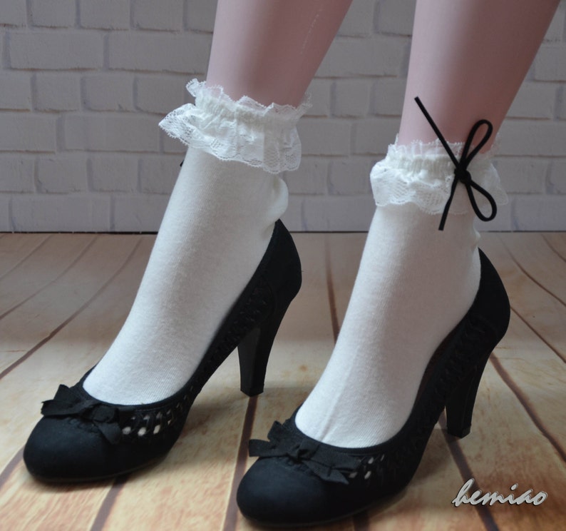 white lace socks,wedding socks,short boot socks, ladies hosiery lace cuff socks .