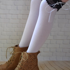 Oberschenkel hohe Spitze boot Socken, schwarze Spitze und weißen Strumpf, Frauen-Stulpen, über die Kniestrümpfe, Spitze lange Socken, Stulpen für Mädchen
