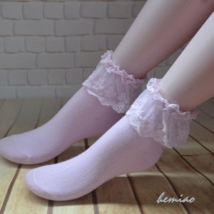 Handmade Lace Ankle Socks: Light Purple Cotton Hosiery