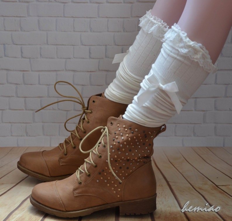 white lace knee socks