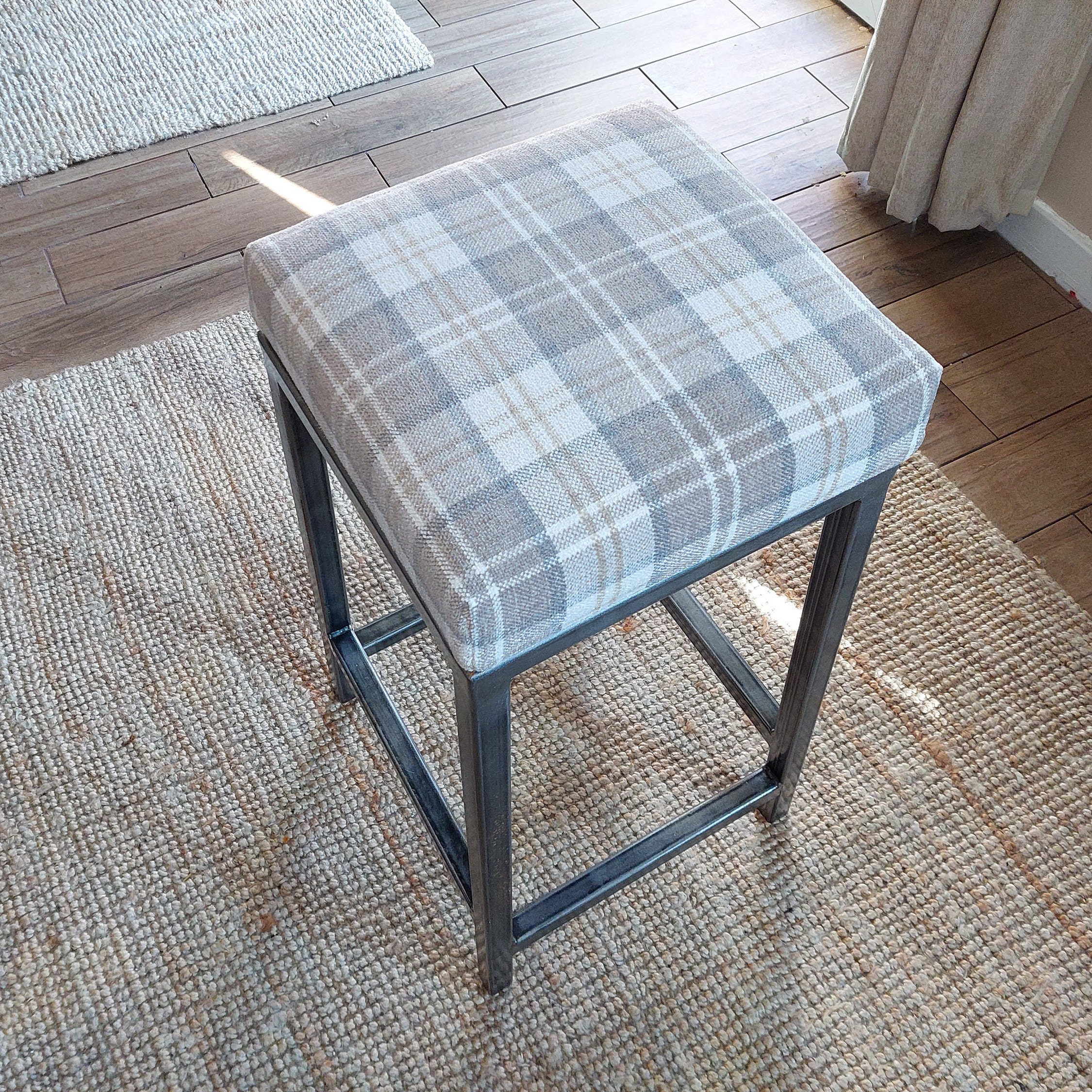 Vinyl fabric for bar stools deals