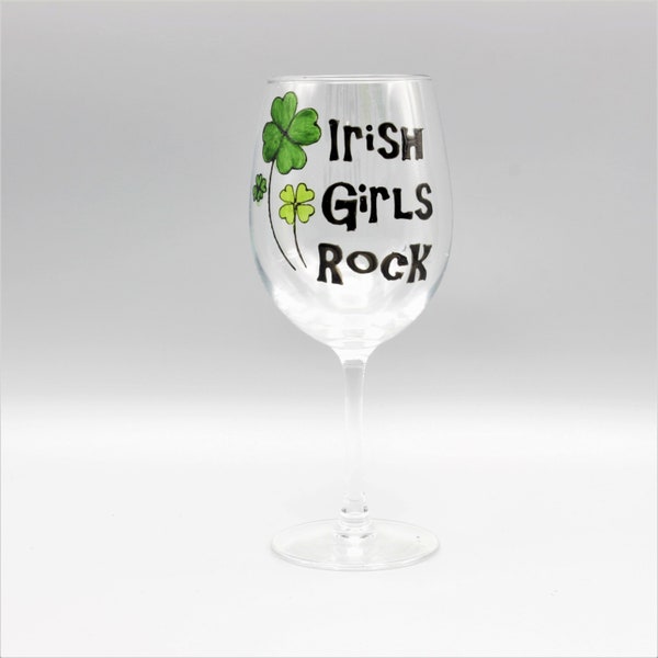 st patricks day wine glasses