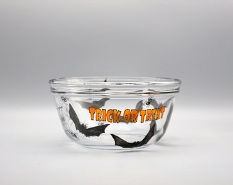Hand Painted Trick or Treat Bowl - Custom Painted Trick or Treat Bowl - Personalized Trick or Treat Bowl - Halloween Bowl - Halloween Decor