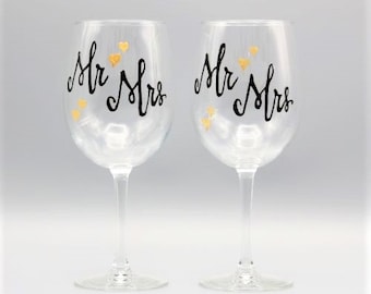 Painted Mr and Mrs Wedding Wine Glasses, Fun Script Writing And Gold Hearts, Wedding Gifts Gifts For The Bride and Groom, Set of Two